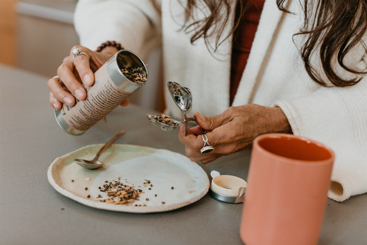 Women’s Blend | Ayurvedic Tea for Hormonal Balance & Female Support from Paavani Ayurveda