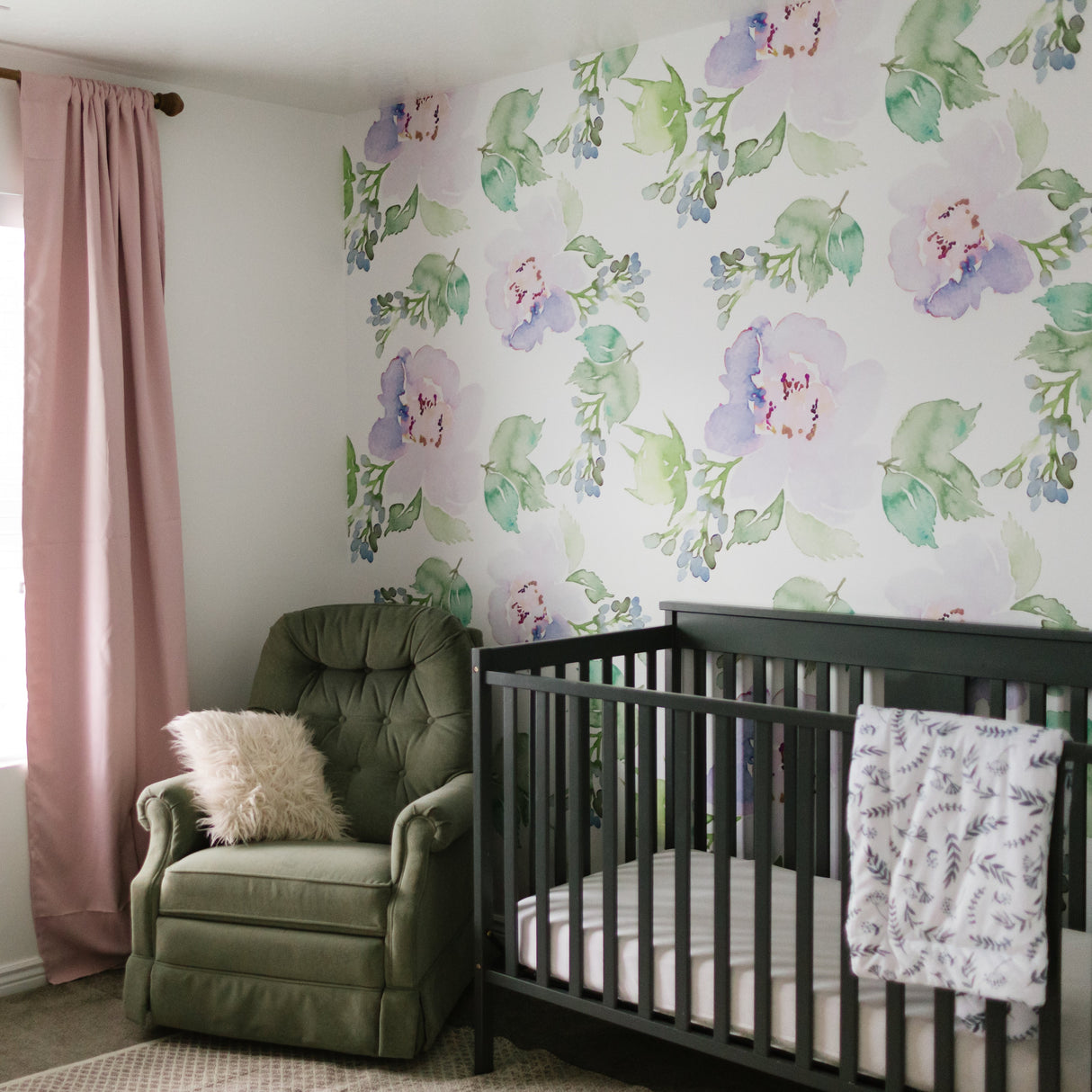 Bella Wallpaper from Loomwell Home Goods