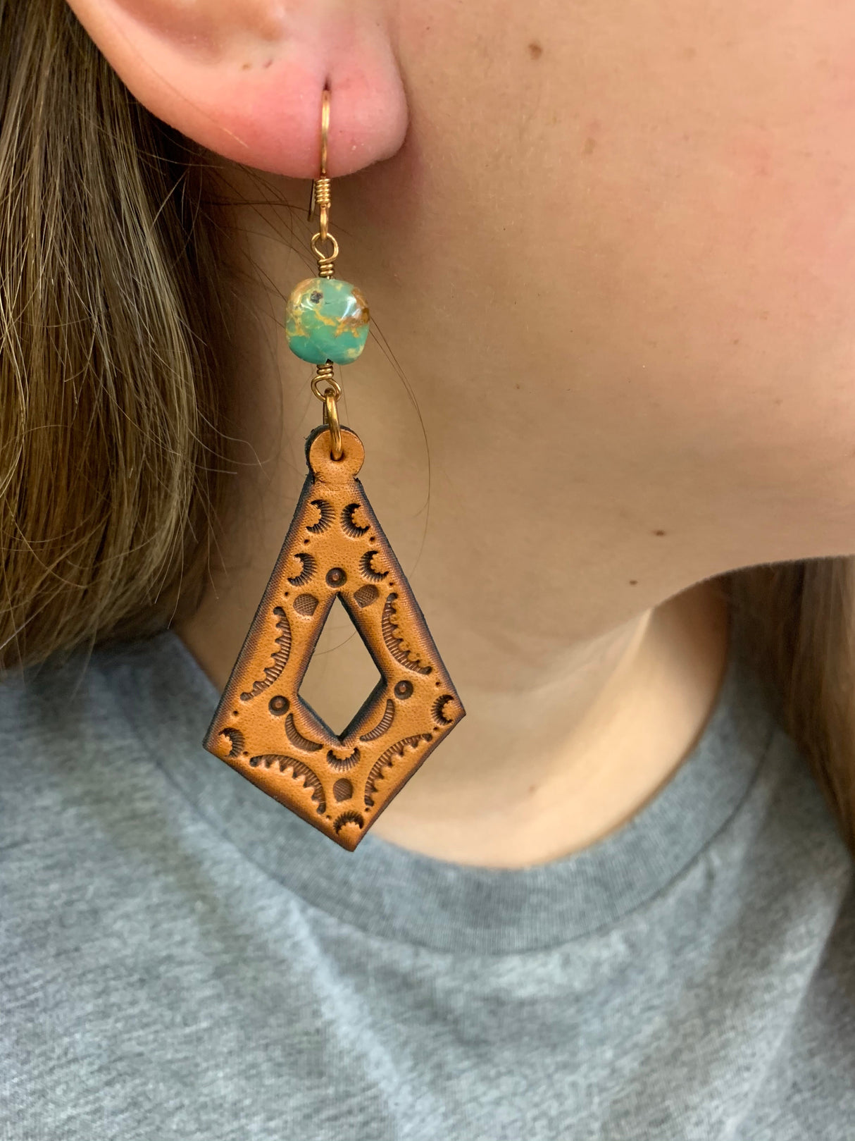 16671 Diamond Cut Out Diamond w/Turq Earrings