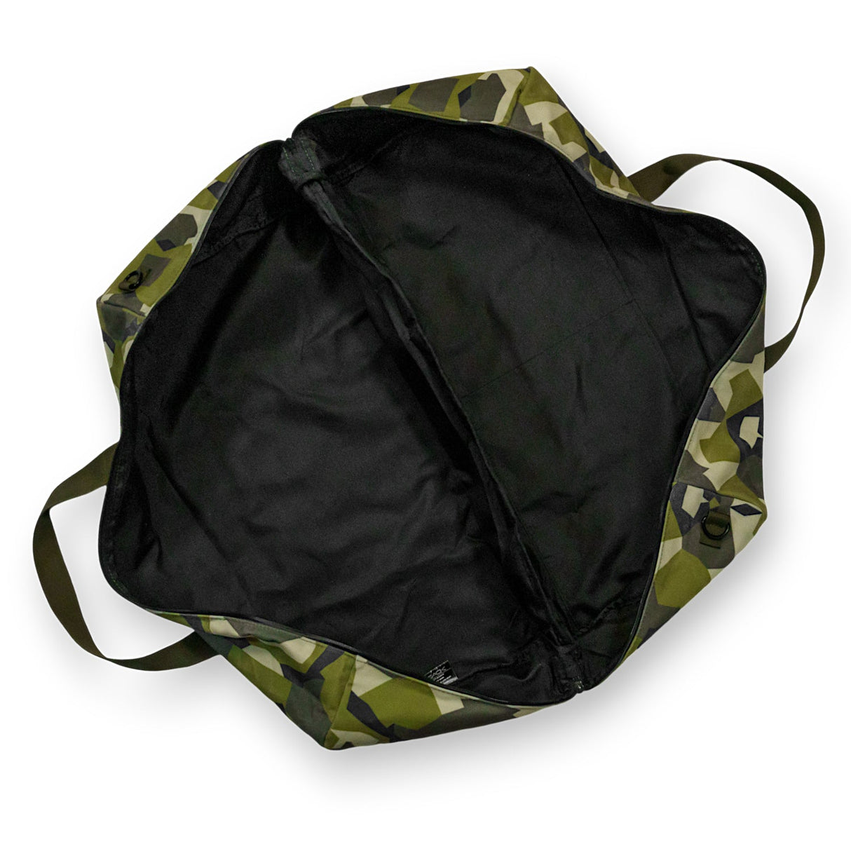Waterproof XL 57.5L Waxed Duffle Bag from Combat Iron Apparel