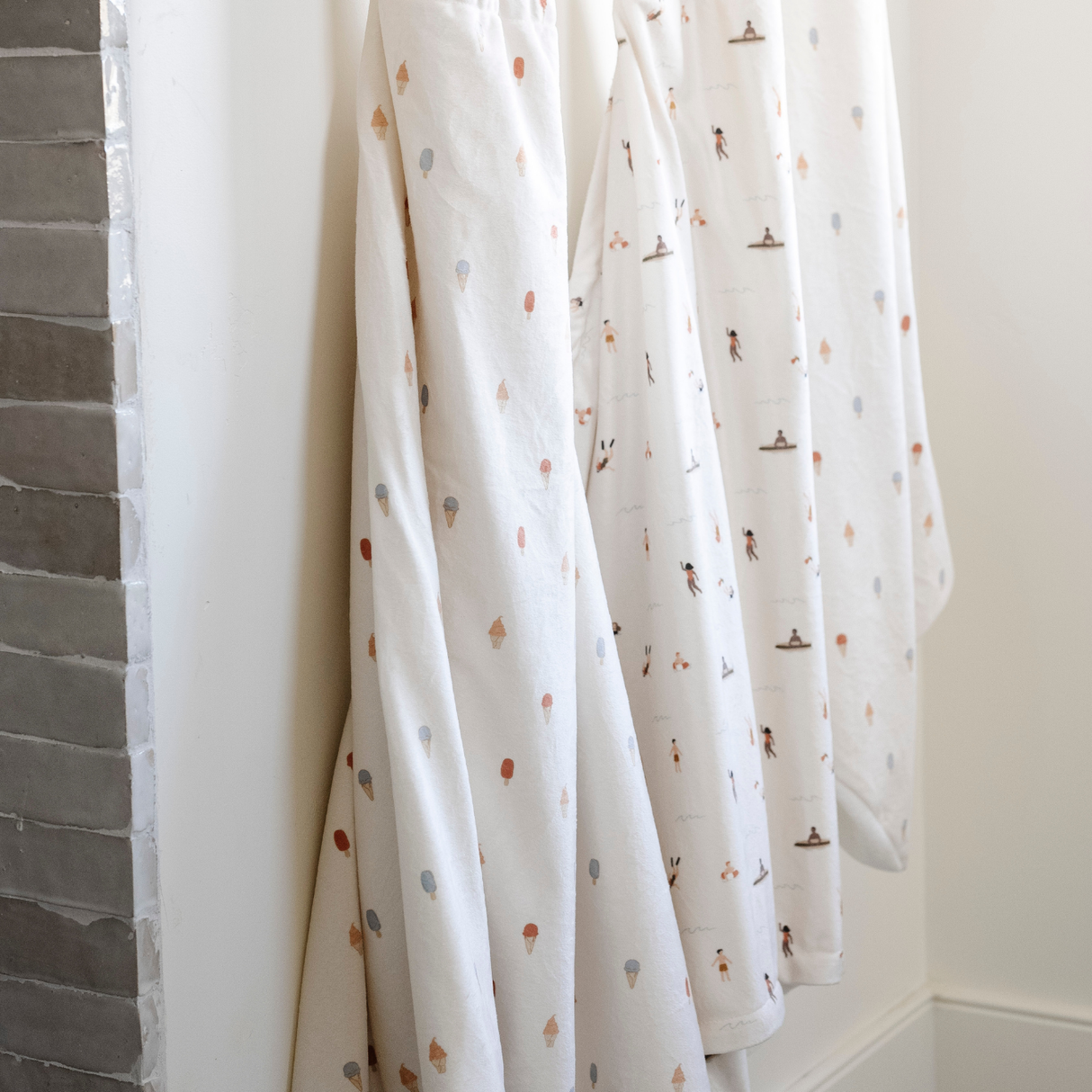 HOODED TOWELS from Saranoni