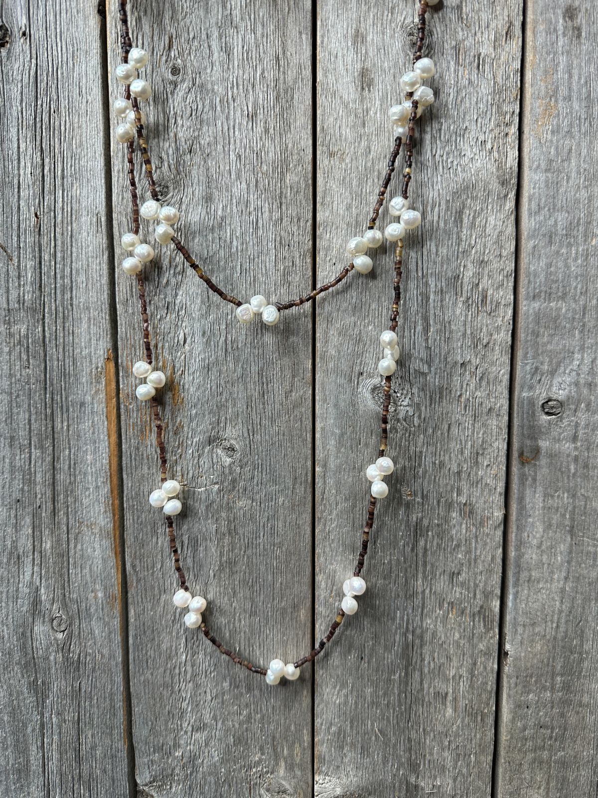 16114 Wht TD Pearls & Pin Shell Wrap Necklace