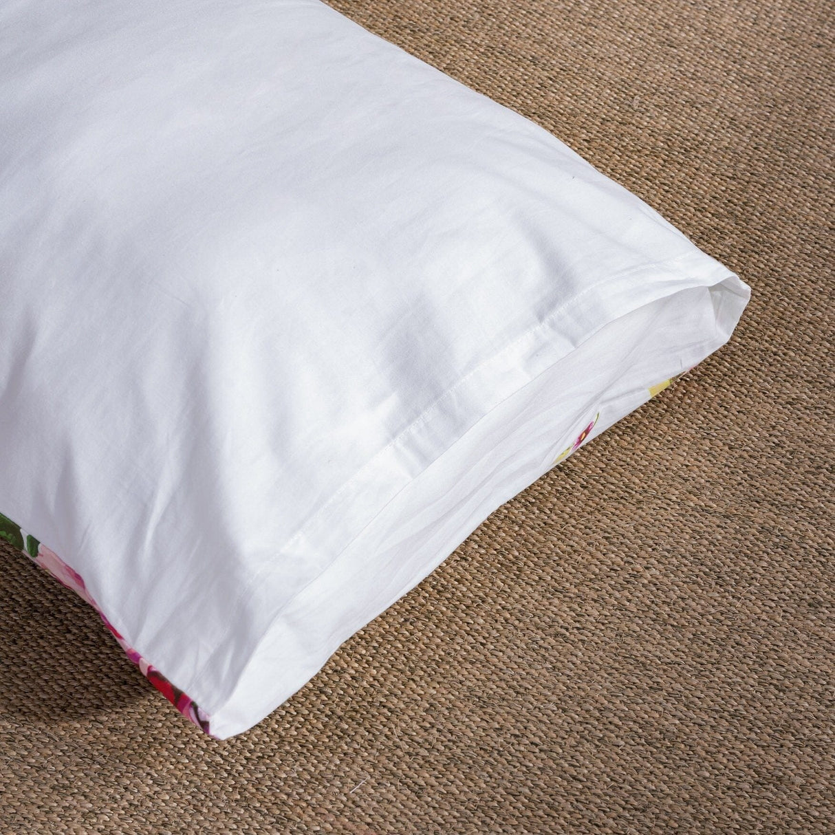 DaDa Bedding Bed in a Bag Bundle Set - Romantic Roses Lovely Blooming Floral Bedding Set (JHW-879) from DaDalogy Bedding Collection