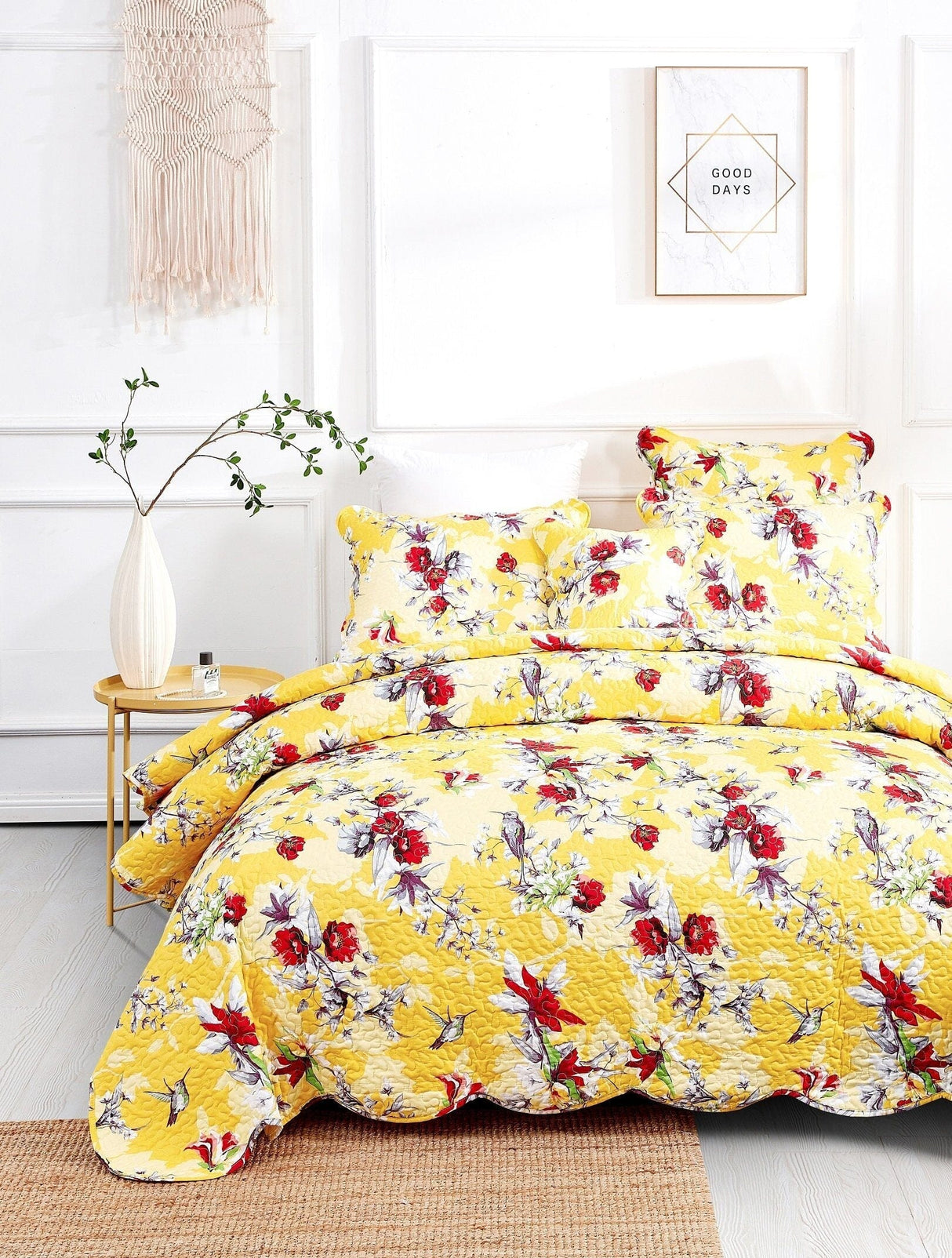 DaDa Bedding Radiant Sunshine Yellow Hummingbirds Floral Scalloped Bedspread Set (JHW-925) from DaDalogy Bedding Collection