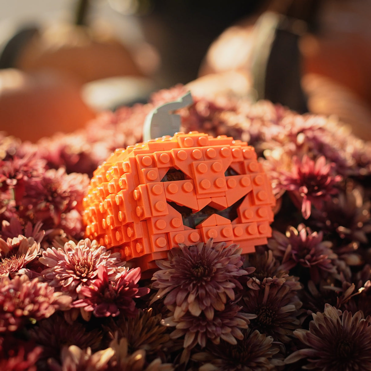 Jack-o-Lantern from Bricker Builds