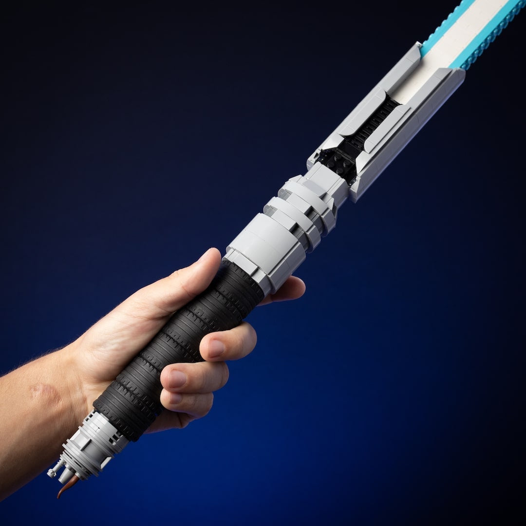 Kestis' Life-Sized Saber from Bricker Builds