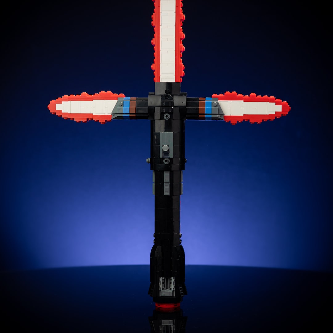 Kylo's Life-Sized Saber from Bricker Builds