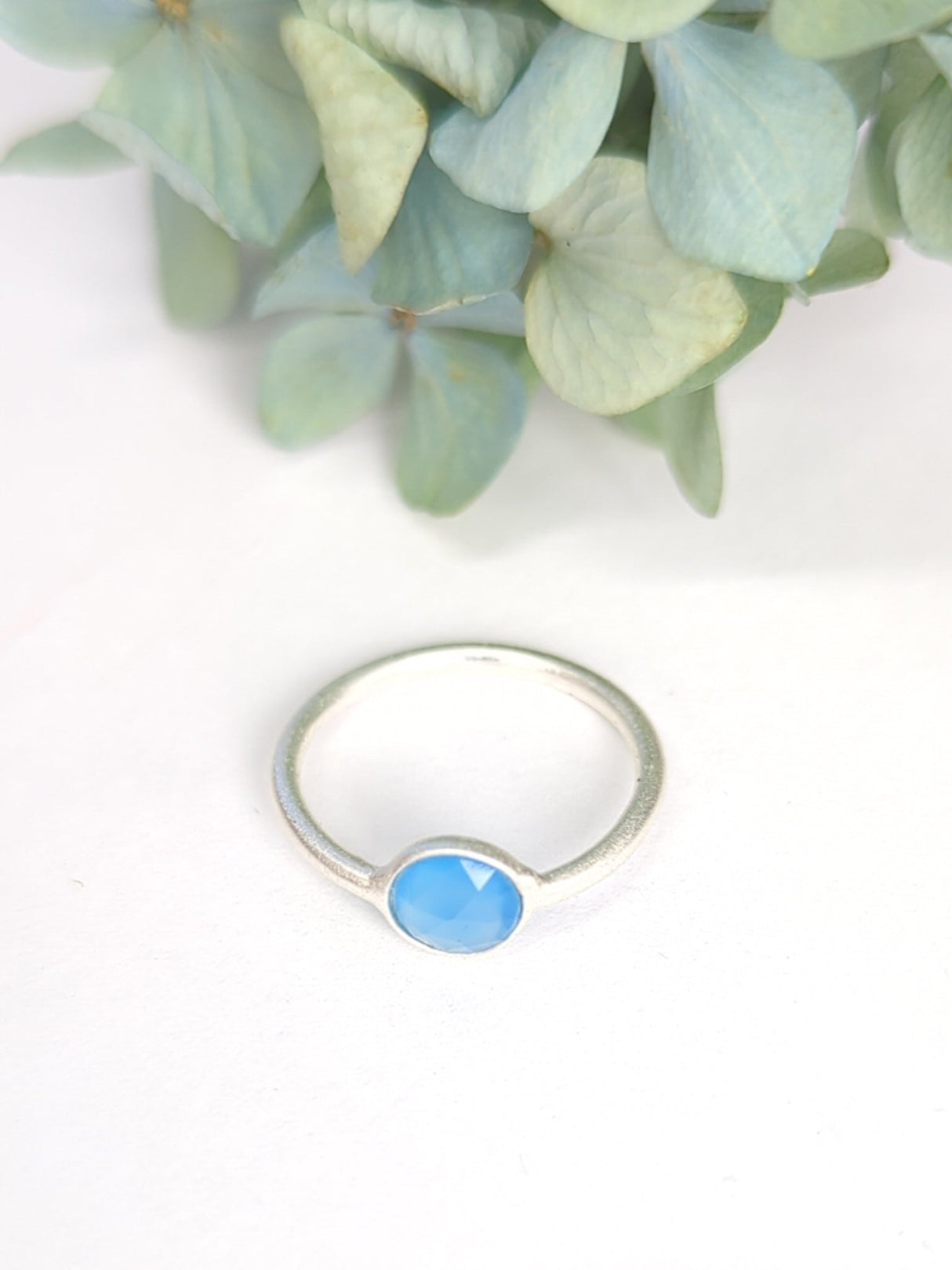 Mini Pebble Ring - Silver from Ash & Rose
