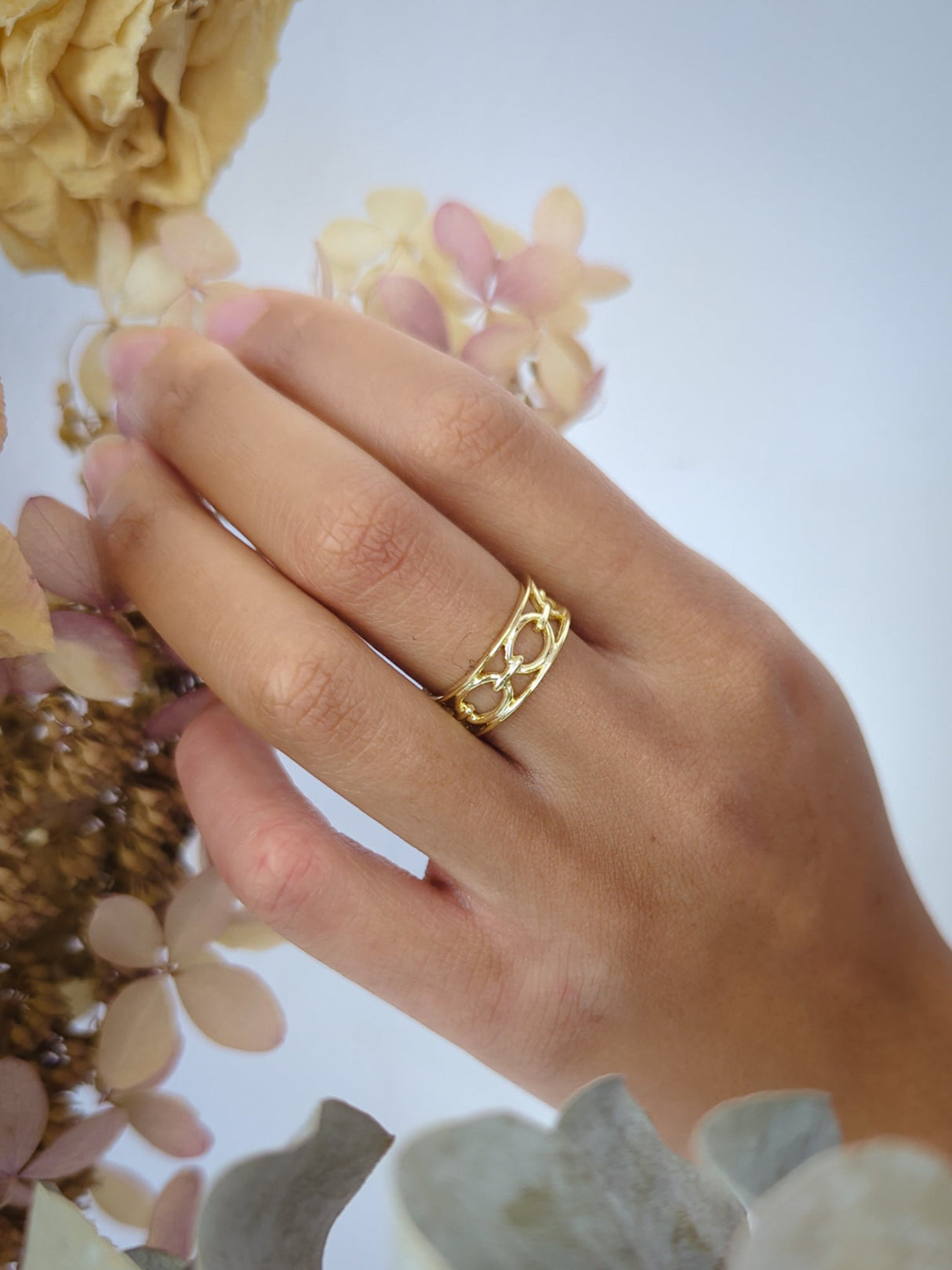 Chain Link Band Ring from Ash & Rose