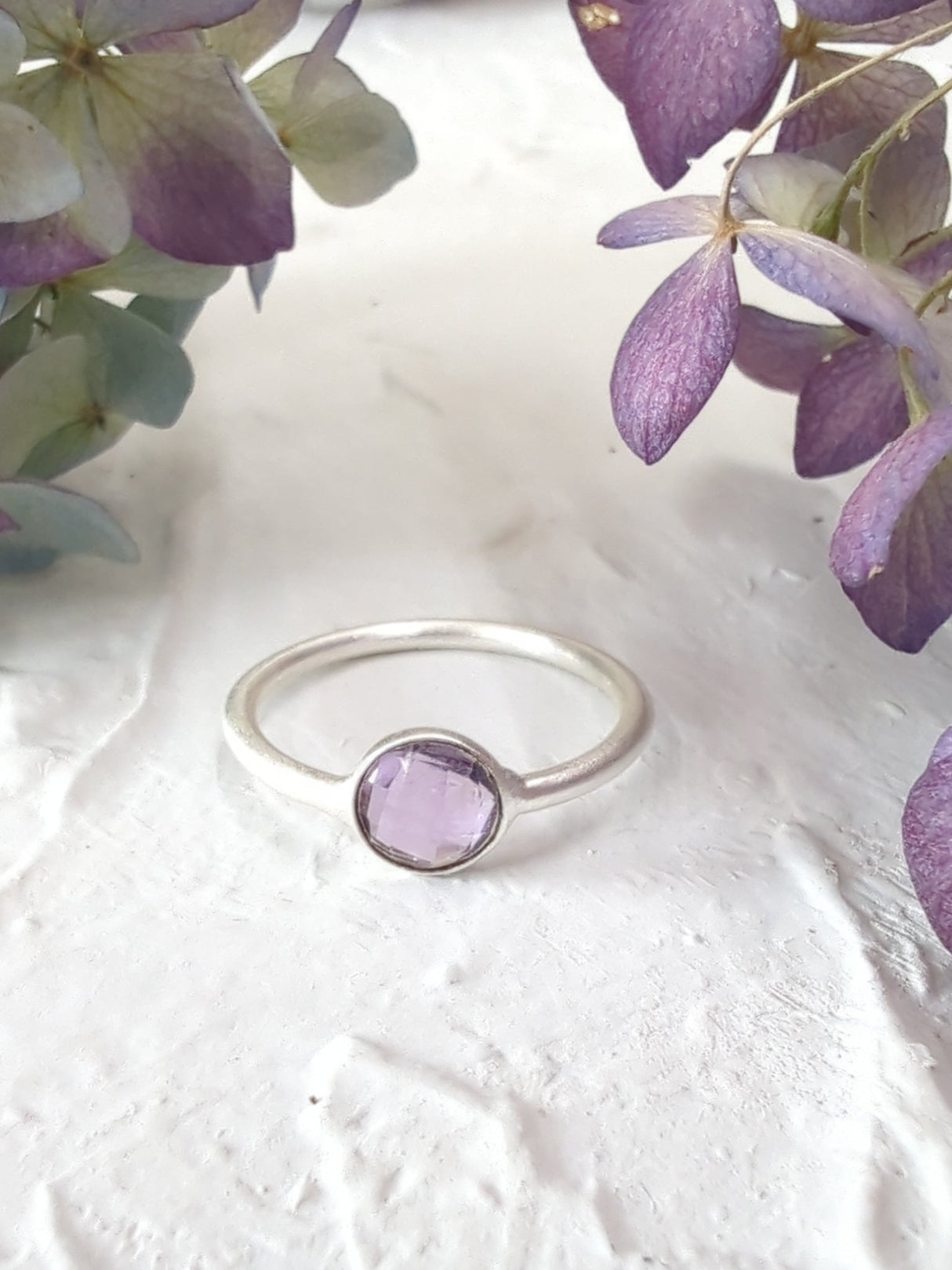 Mini Pebble Ring - Silver from Ash & Rose