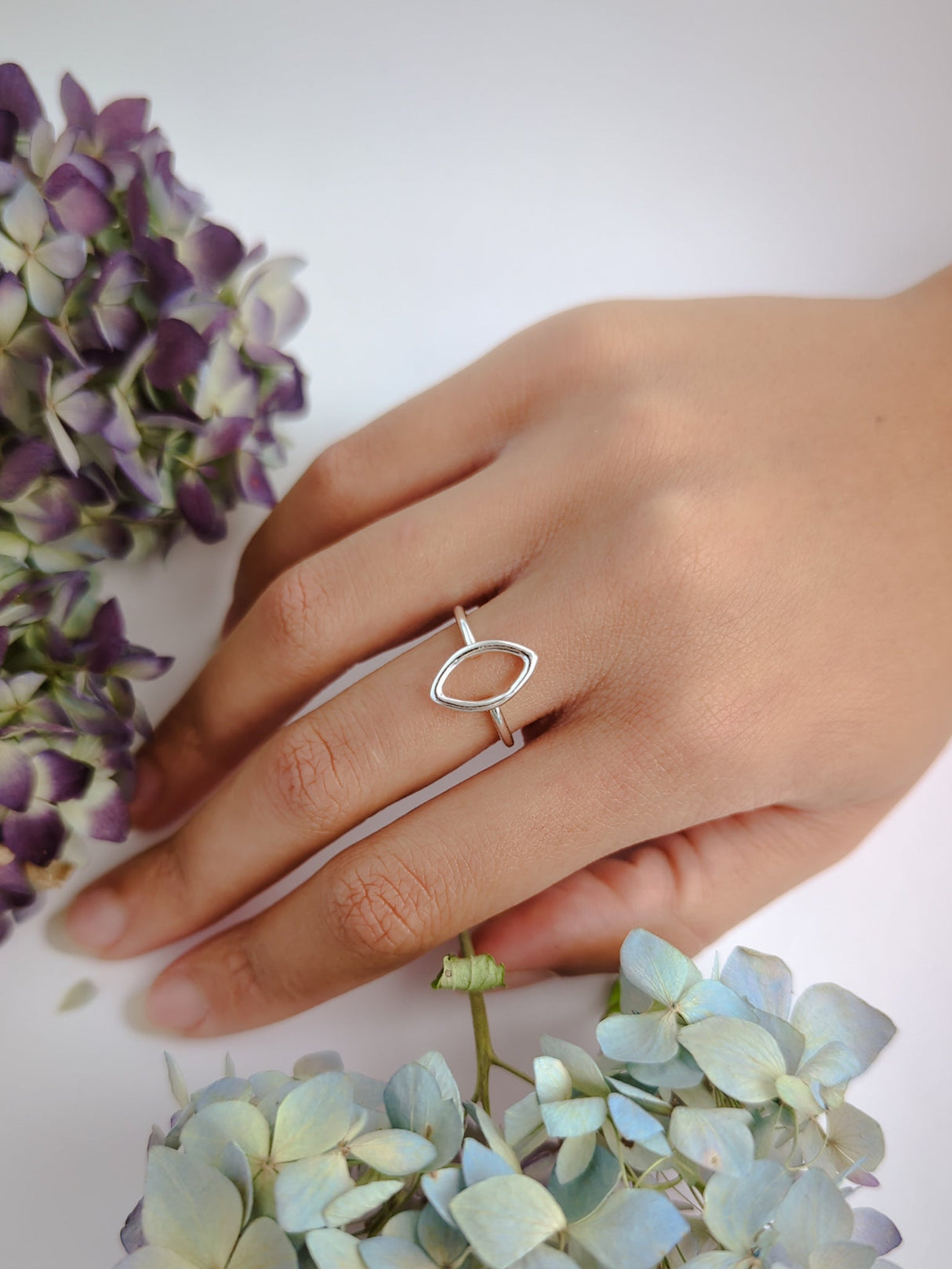 Leaf Wire Ring from Ash & Rose