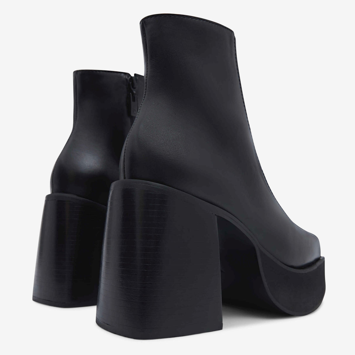 Les Platform Boots From Rotunda