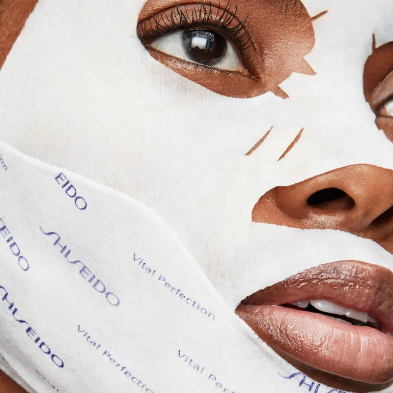 Vital Perfection LiftDefine Radiance Face Mask from KoKo Shiseido Beauté