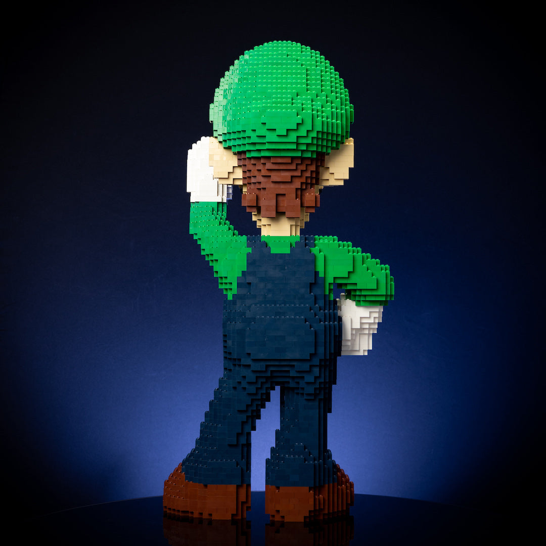 Life-Sized Italian Ghost Hunter from Bricker Builds