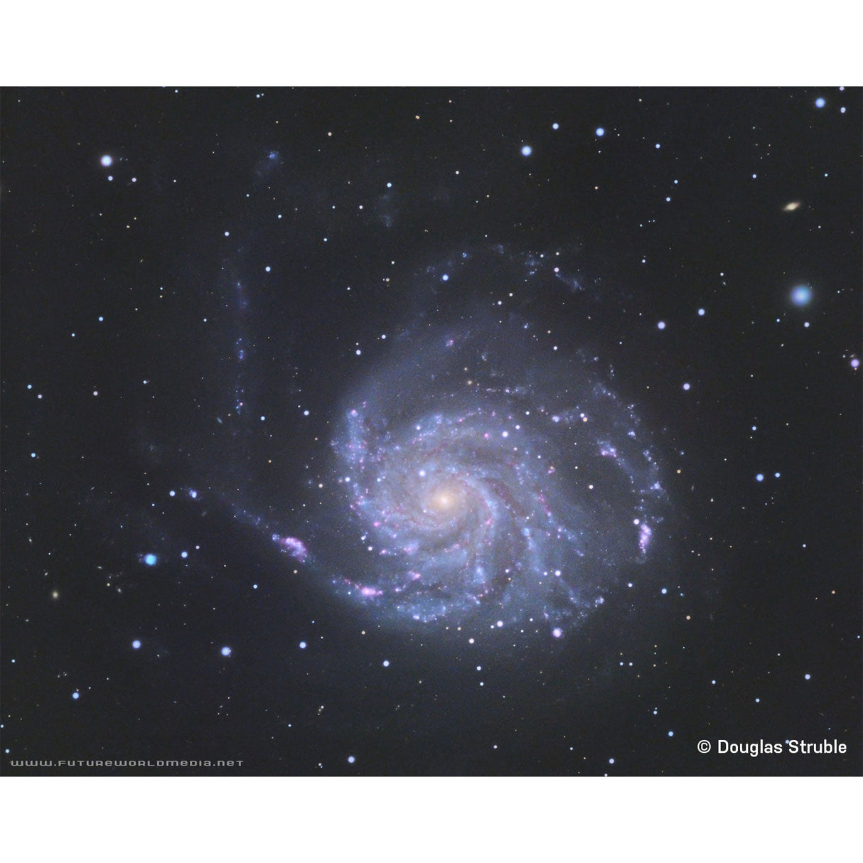 Explore Scientific ED152 Air-Spaced Triplet Telescope in Carbon Fiber - TED15208CF-HEX33 from Explore Scientific