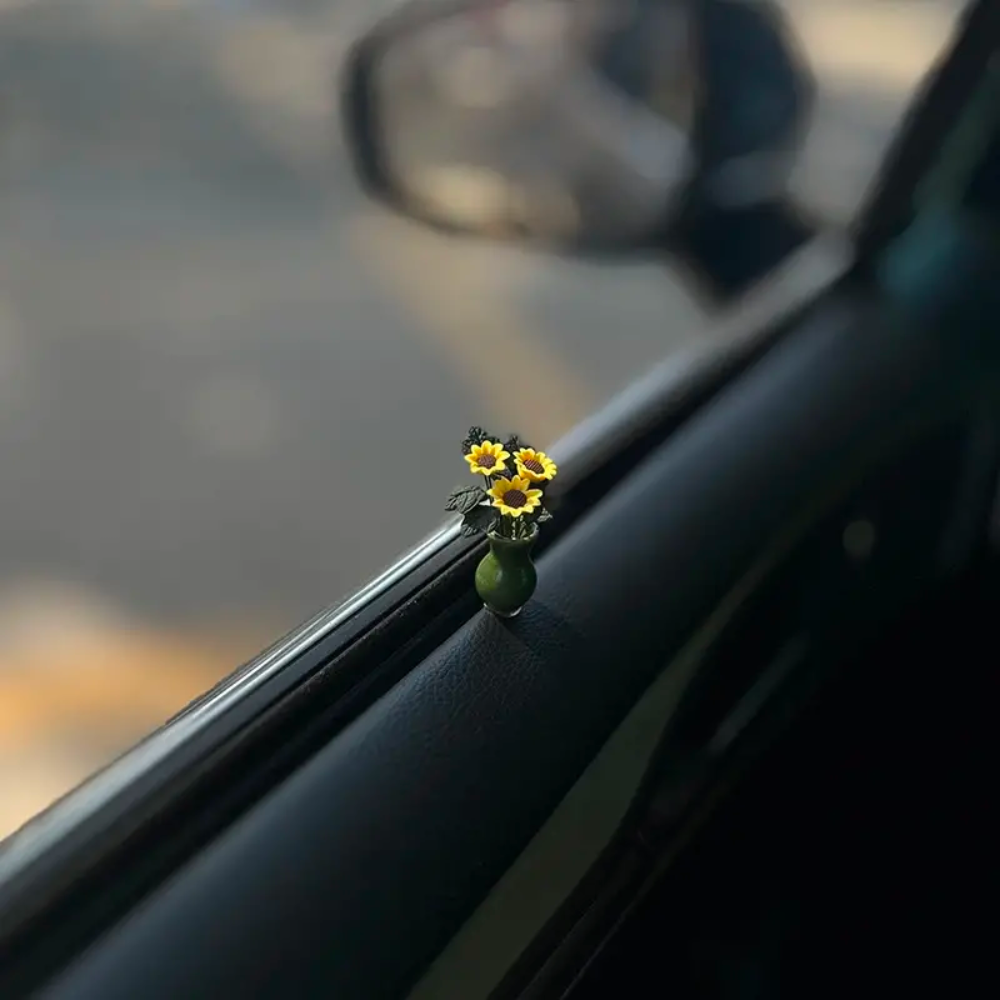 Mini Sunflower Car Vase from Moderny