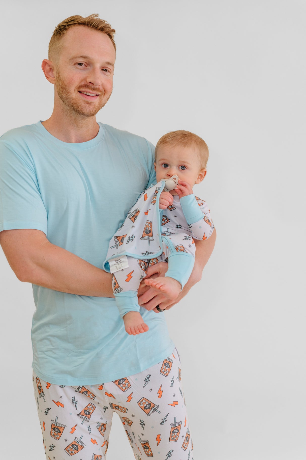 EXCLUSIVE DOUBLE SHOT OF DREAMS MEN'S DREAM JOGGER PANT from DREAM BIG LITTLE CO