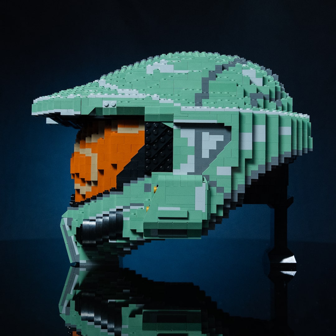 Spartan 117 Life-Sized Helmet from Bricker Builds