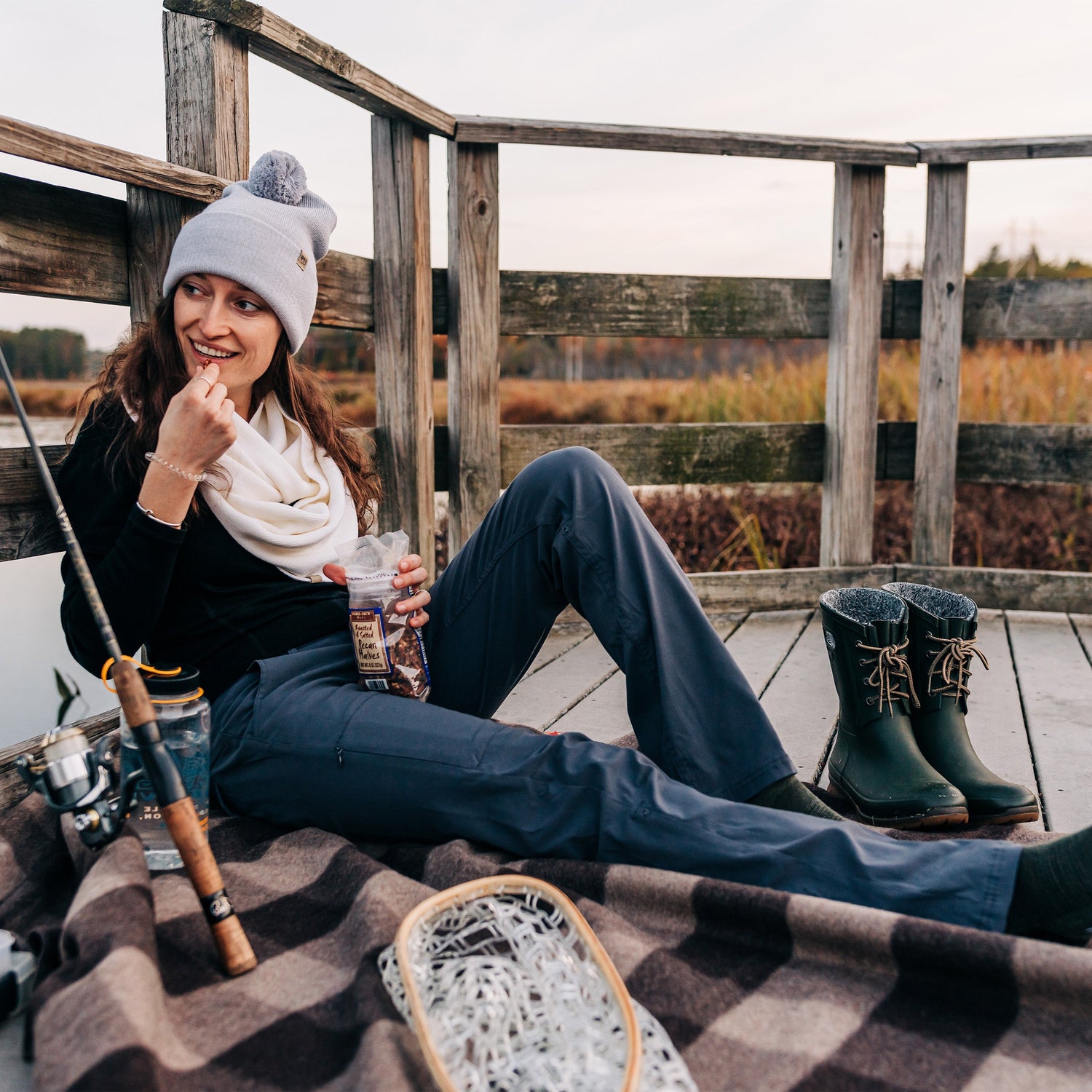 Midweight - Everyday Knit Infinity Loop Scarf 100% Merino Wool from Minus33 Merino Wool Clothing