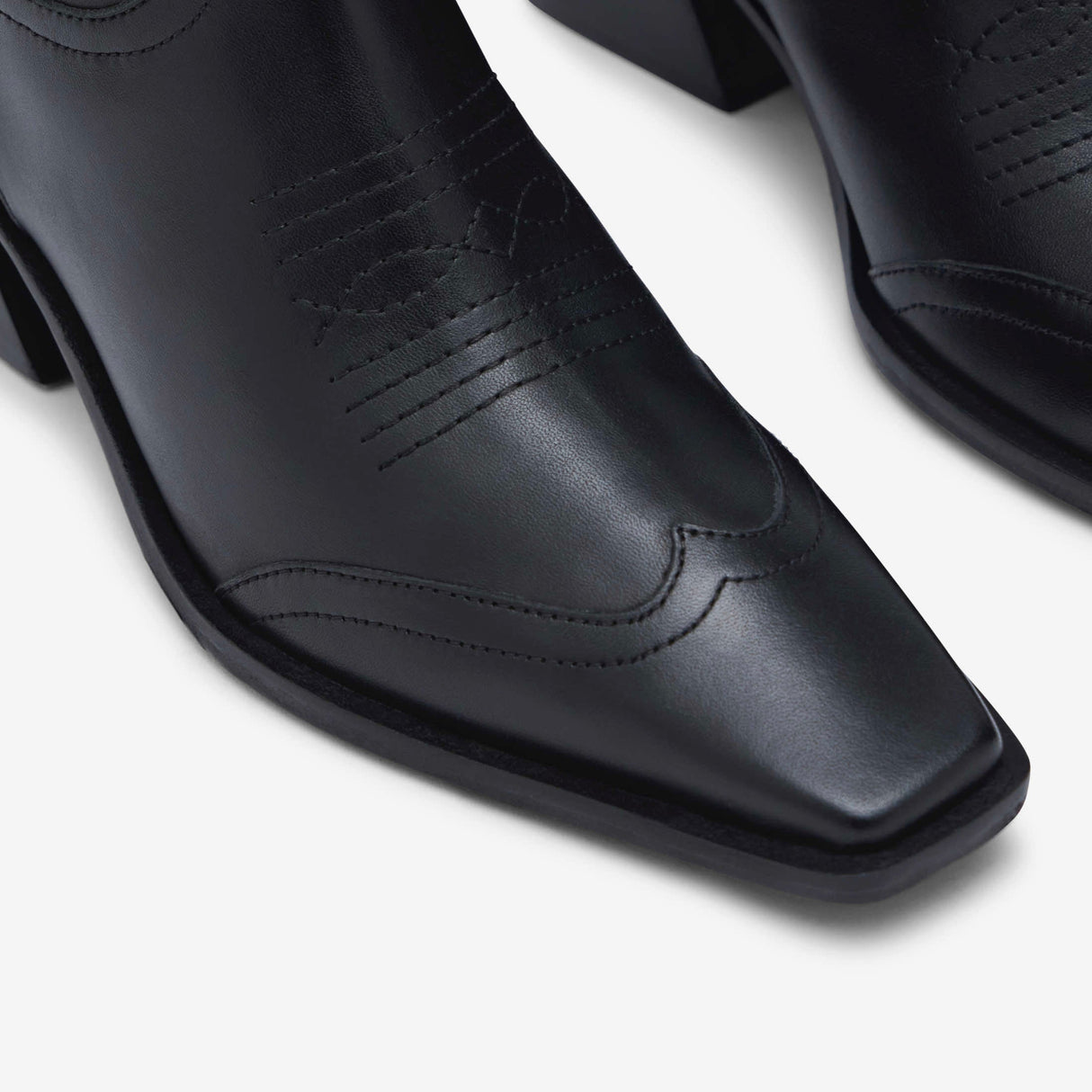 Mugui Cowboy Boots From Rotunda