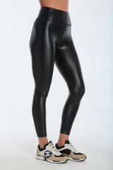 Liquid Legging - Black Gloss From Noli Yoga