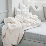 LUSH XL BLANKETS From Saranoni
