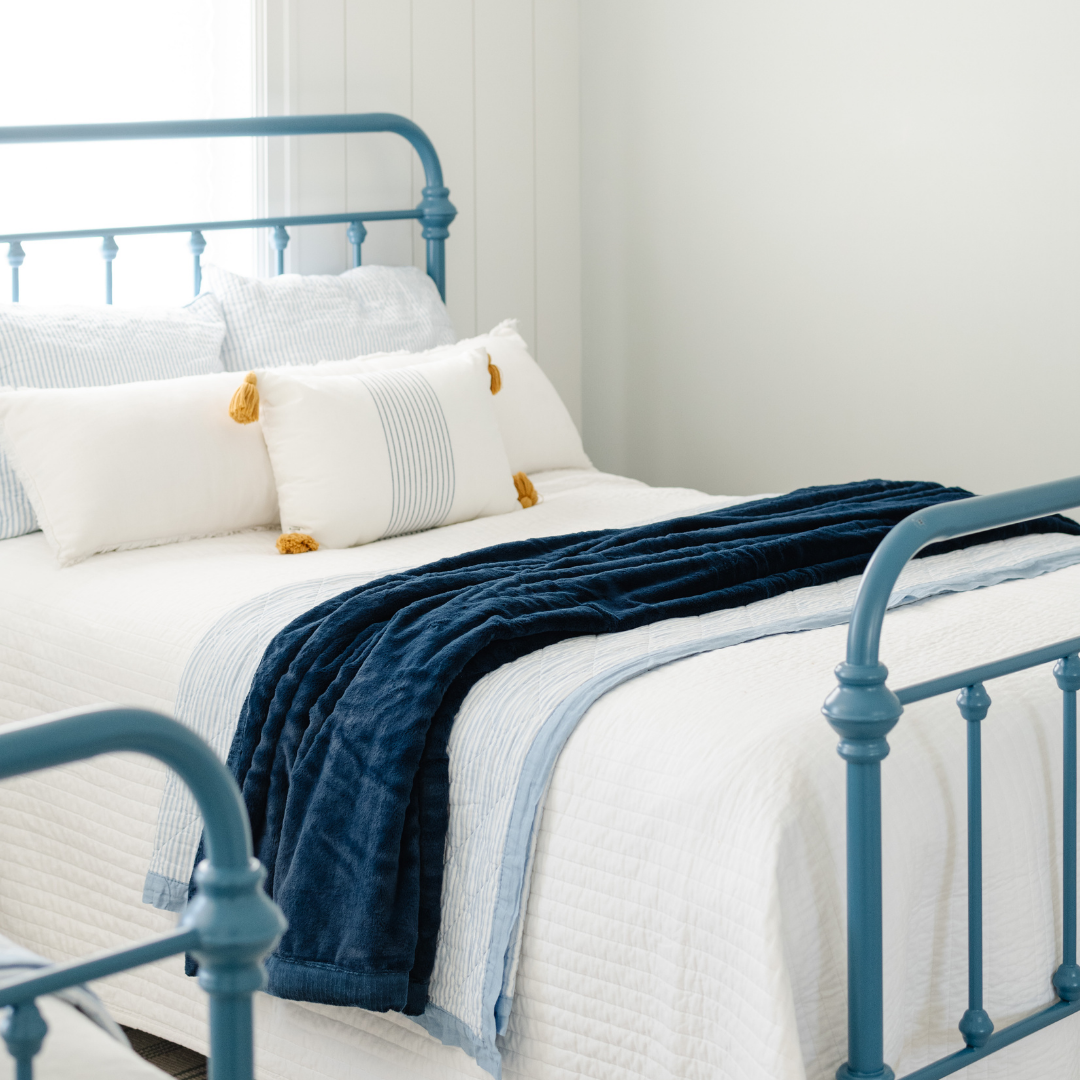 LUSH XL BLANKETS From Saranoni