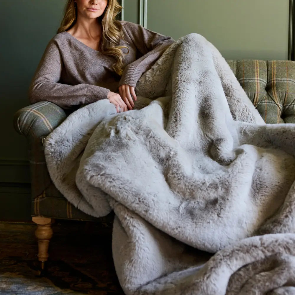 Snuggle Luxe Blanket From Nuzzie