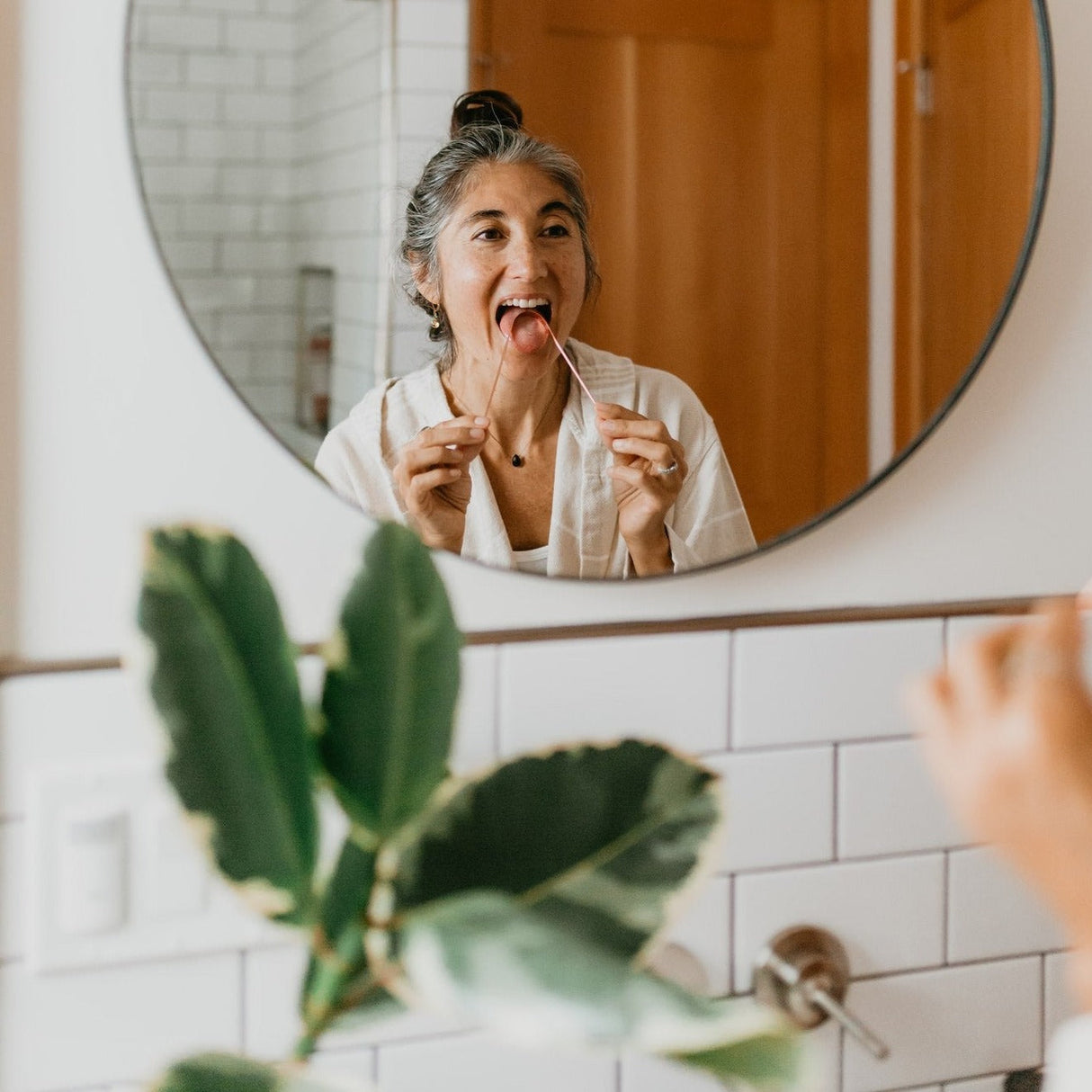 Copper Tongue Cleaner from Paavani Ayurveda