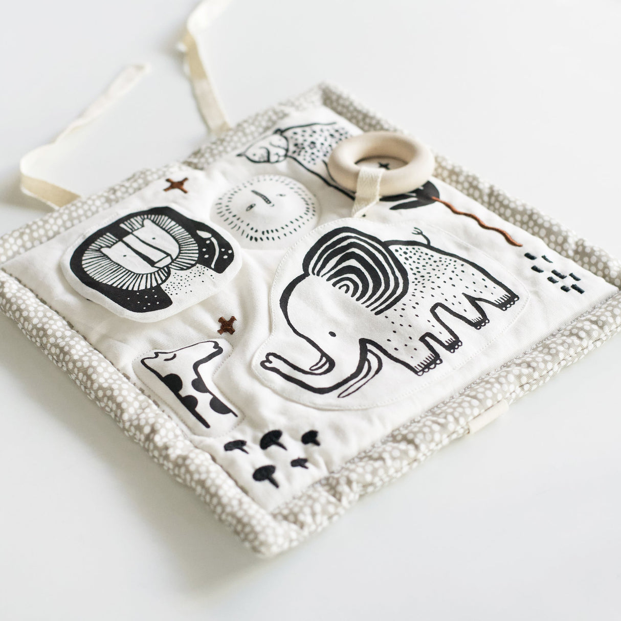 Organic Activity Pad - Safari From Wee Gallery