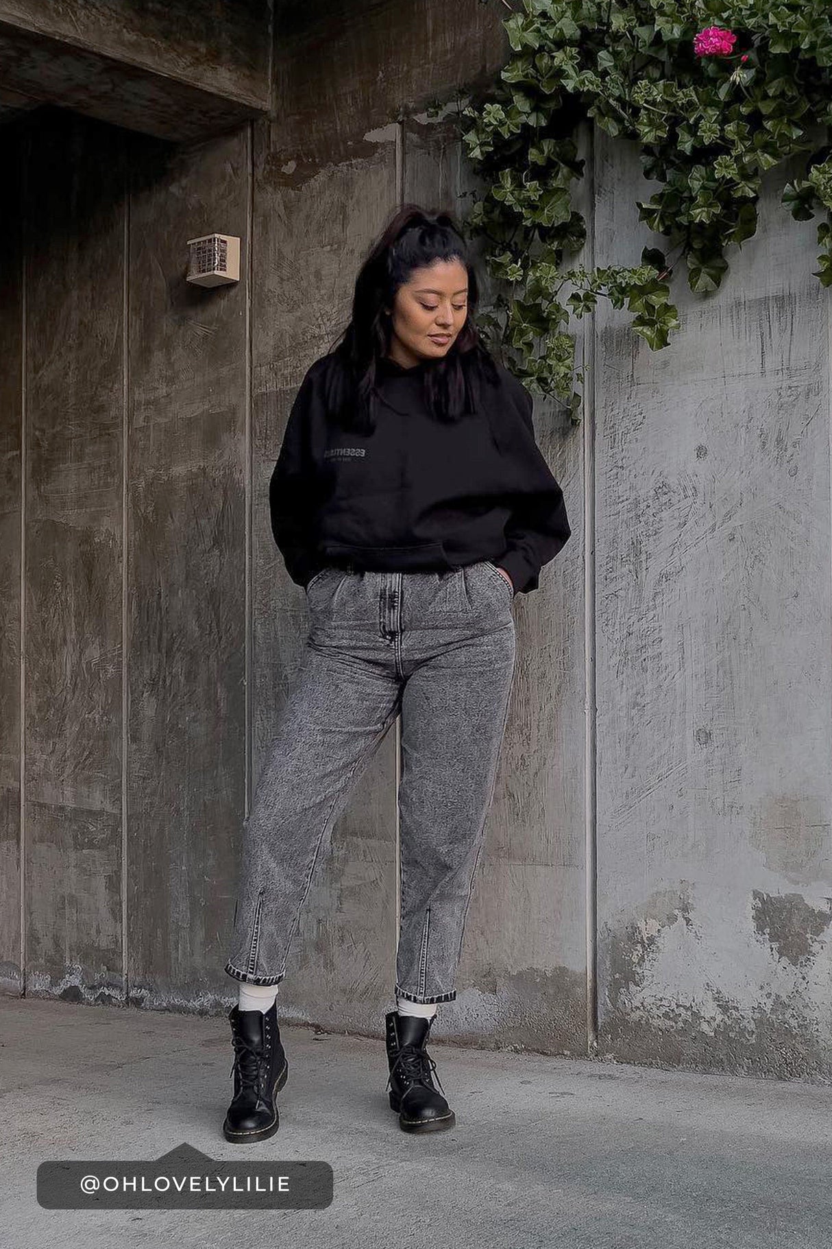 Women's Pleated Mom Jeans From YMI JEANS