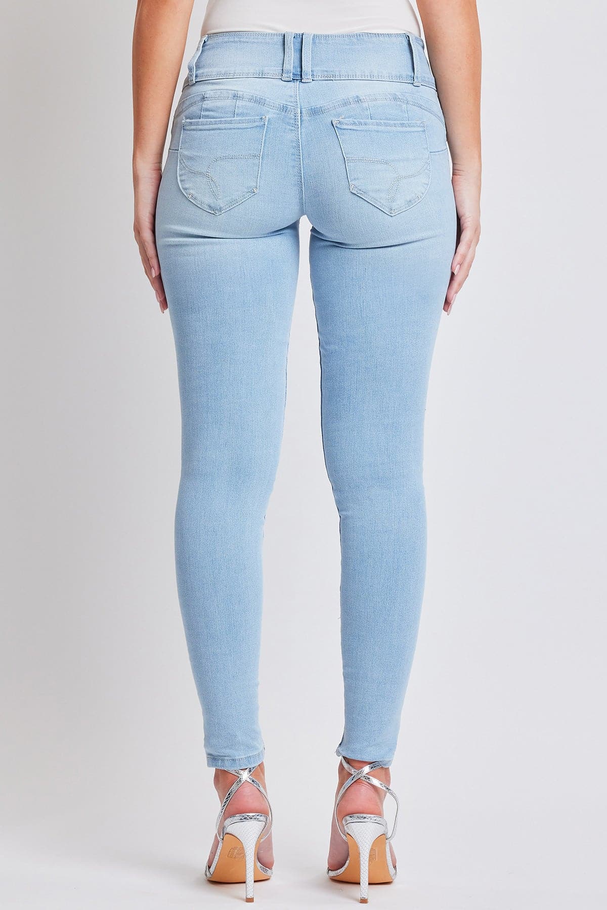 Women's Sustainable WannaBettaButt 3 Button Skinny Jeans From YMI JEANS