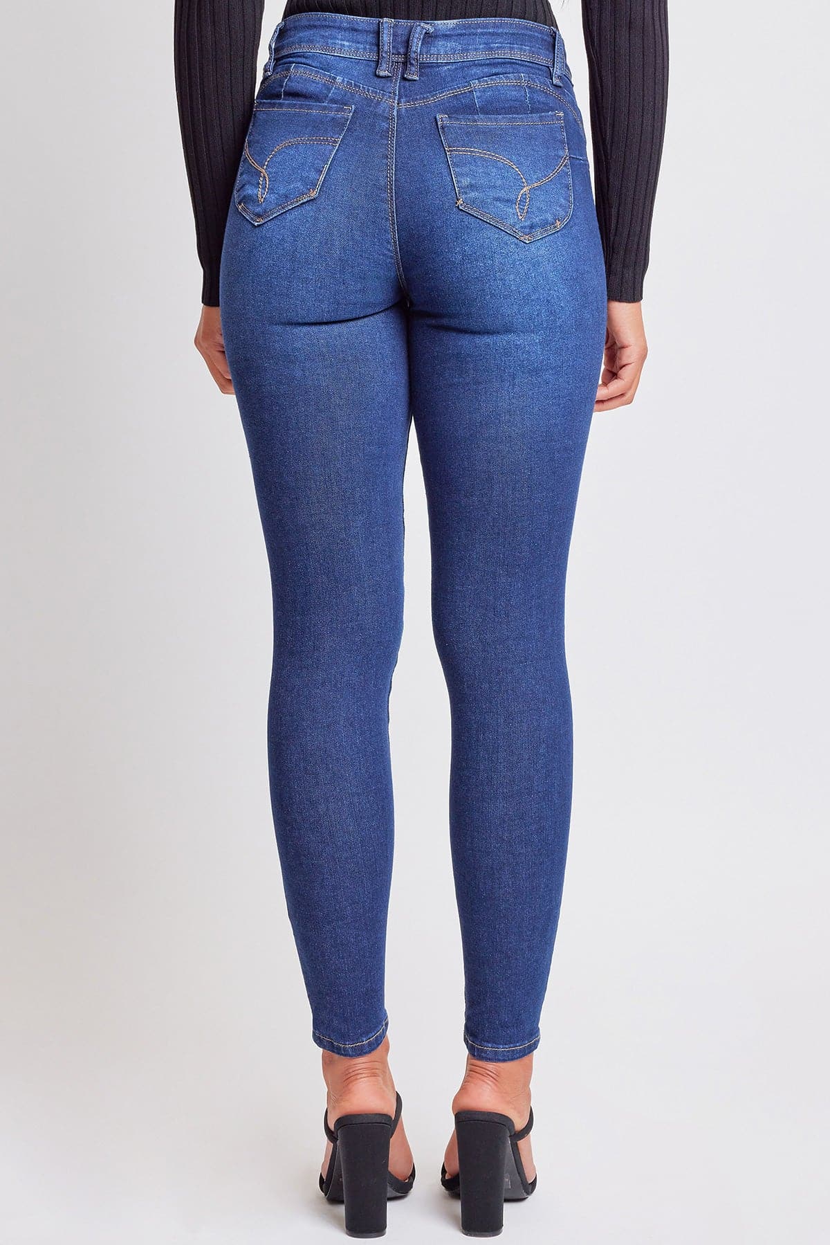 Women's Sustainable WannaBettaButt Skinny Jeans From YMI JEANS