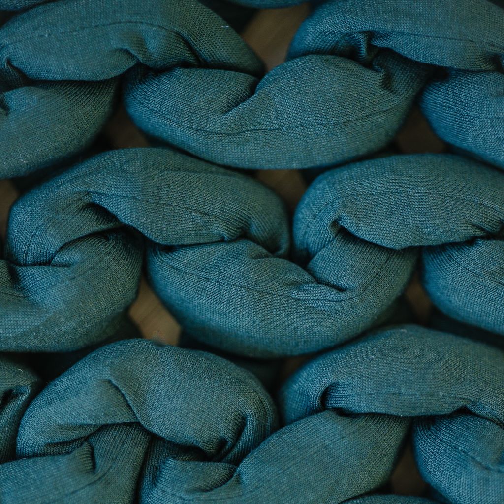 Knit Weighted Blanket From Nuzzie