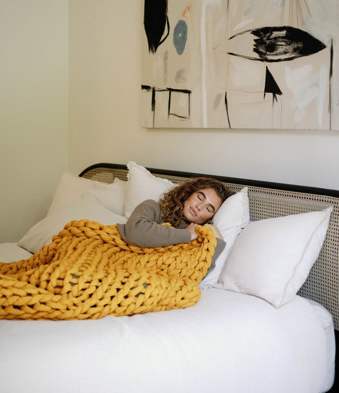 Knit Weighted Blanket From Nuzzie