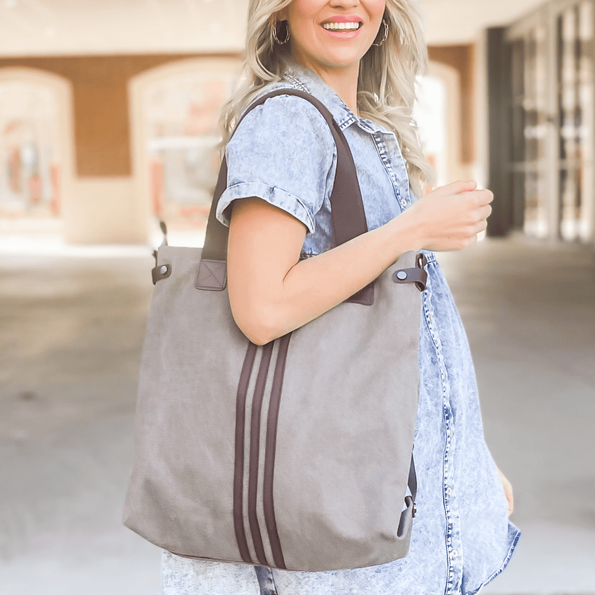 Kelly Canvas Tote From Threaded Pear
