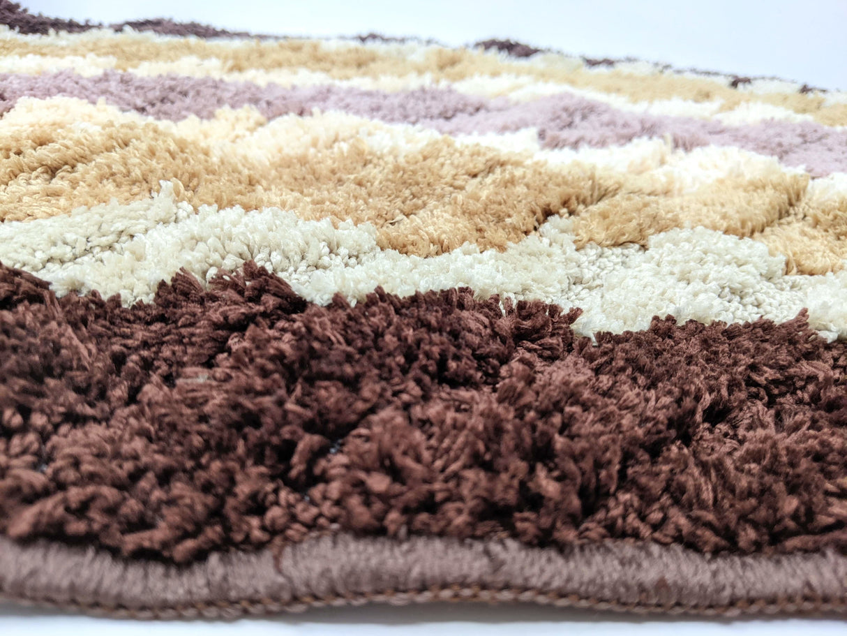 Tache 20x32 Inch Striped Brown and Beige Bathroom Rugs (TARBS2032) from Tache Home Fashion