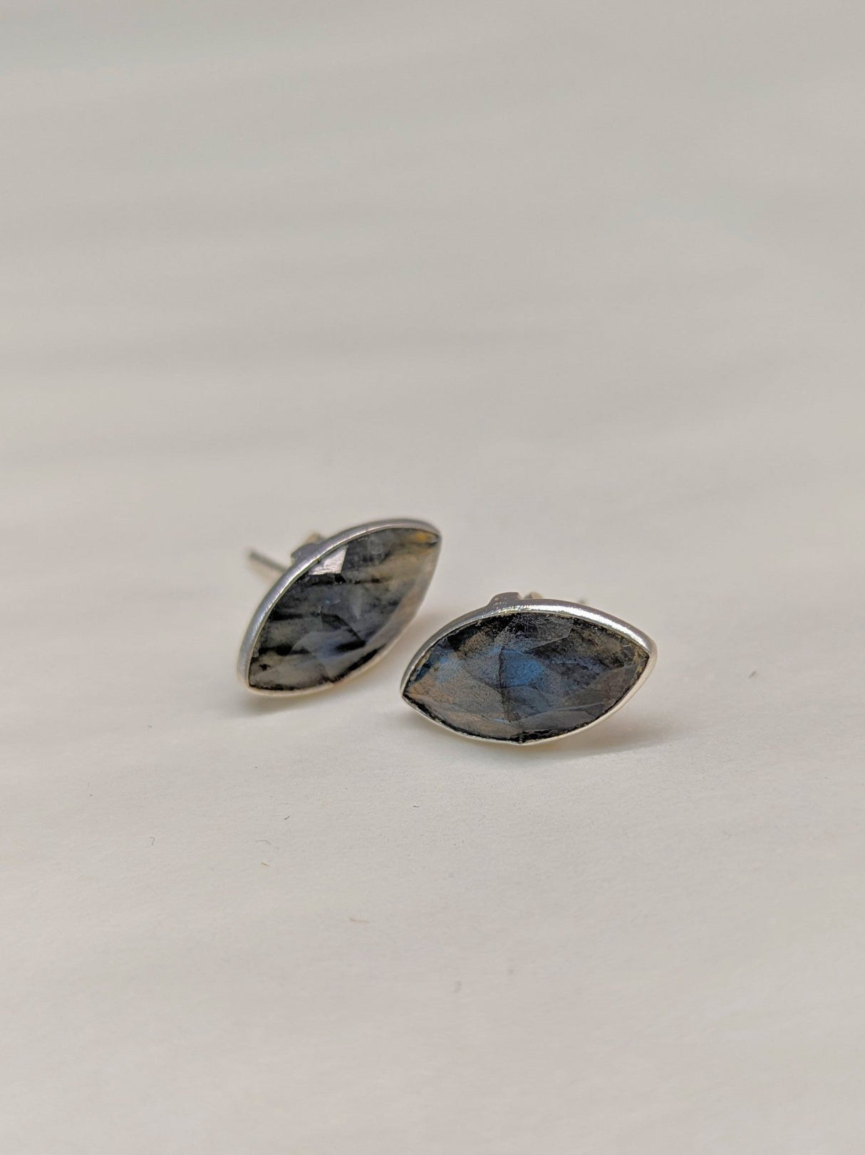 Mila Leaf Earrings - Silver from Ash & Rose