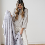 PATTERNED FAUX FUR THROW BLANKETS From Saranoni