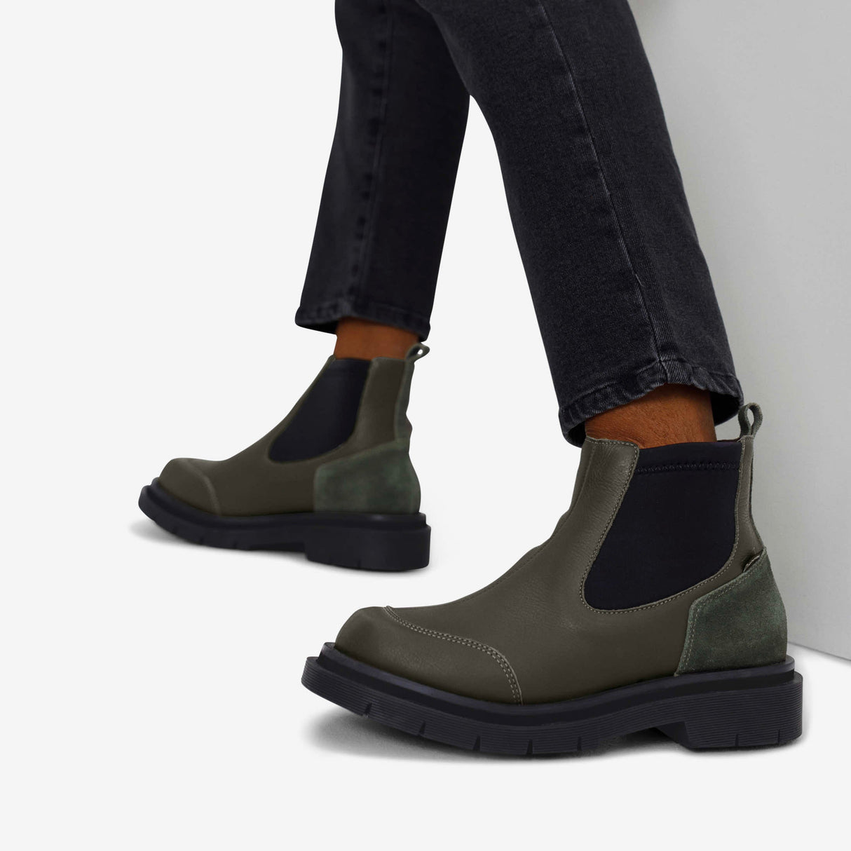 Peq Chelsea Boots From Rotunda