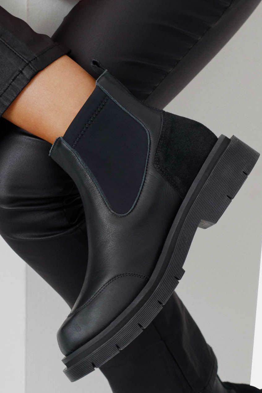Peq Chelsea Boots From Rotunda