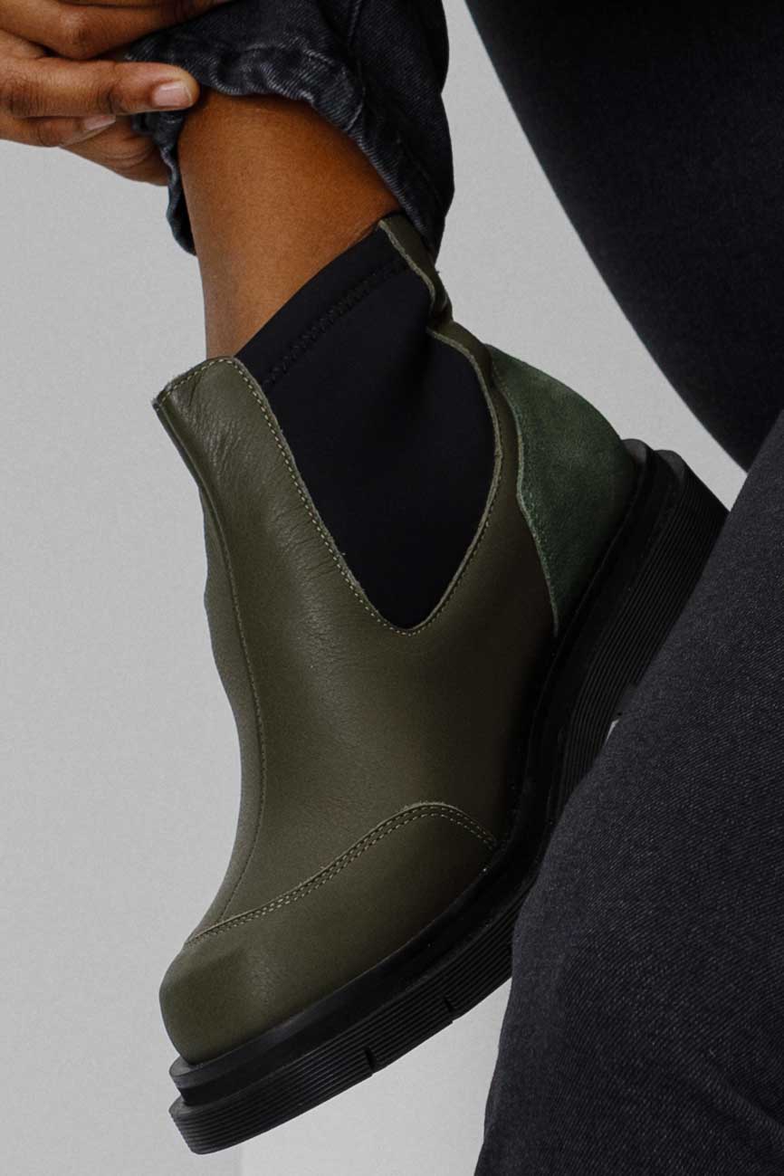 Peq Chelsea Boots From Rotunda