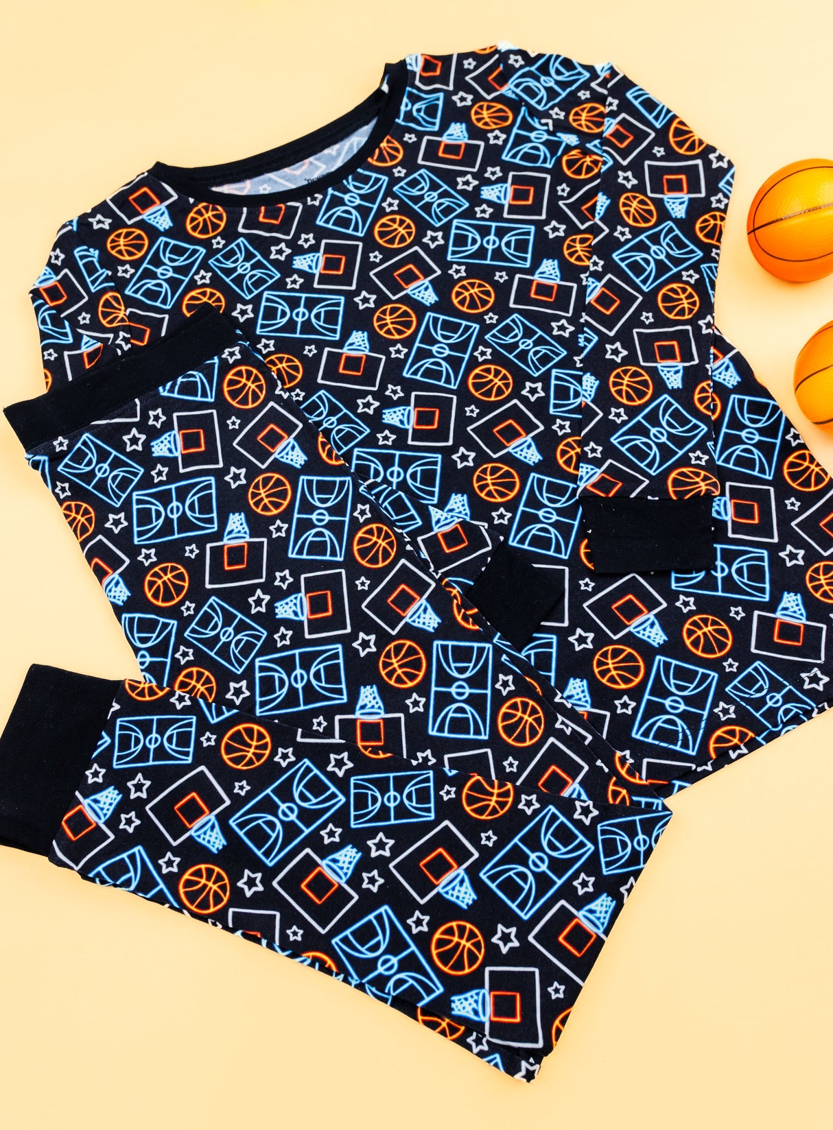 DUNKIN' VIBES DREAM SET from DREAM BIG LITTLE CO