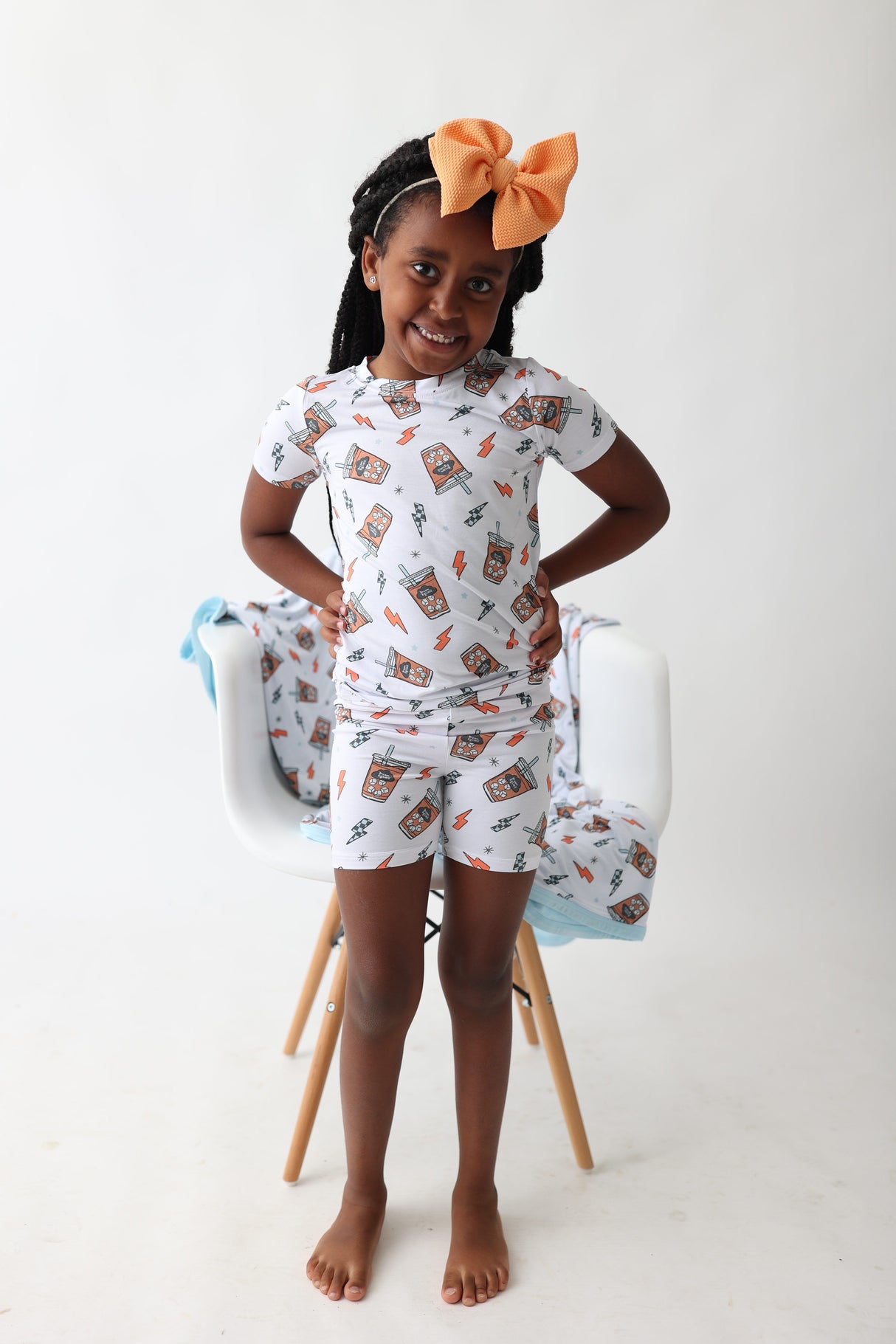 EXCLUSIVE DOUBLE SHOT OF DREAMS DREAM SHORT SET from DREAM BIG LITTLE CO