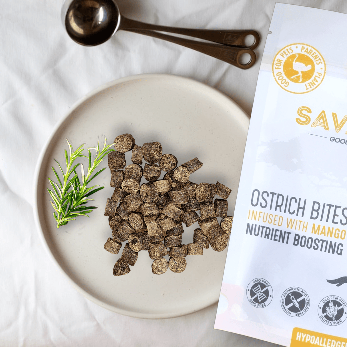 Ostrich Bites with Mango (3oz): The Tropical, Nutrient-Rich Treat for Dogs from Savannah Pet Food