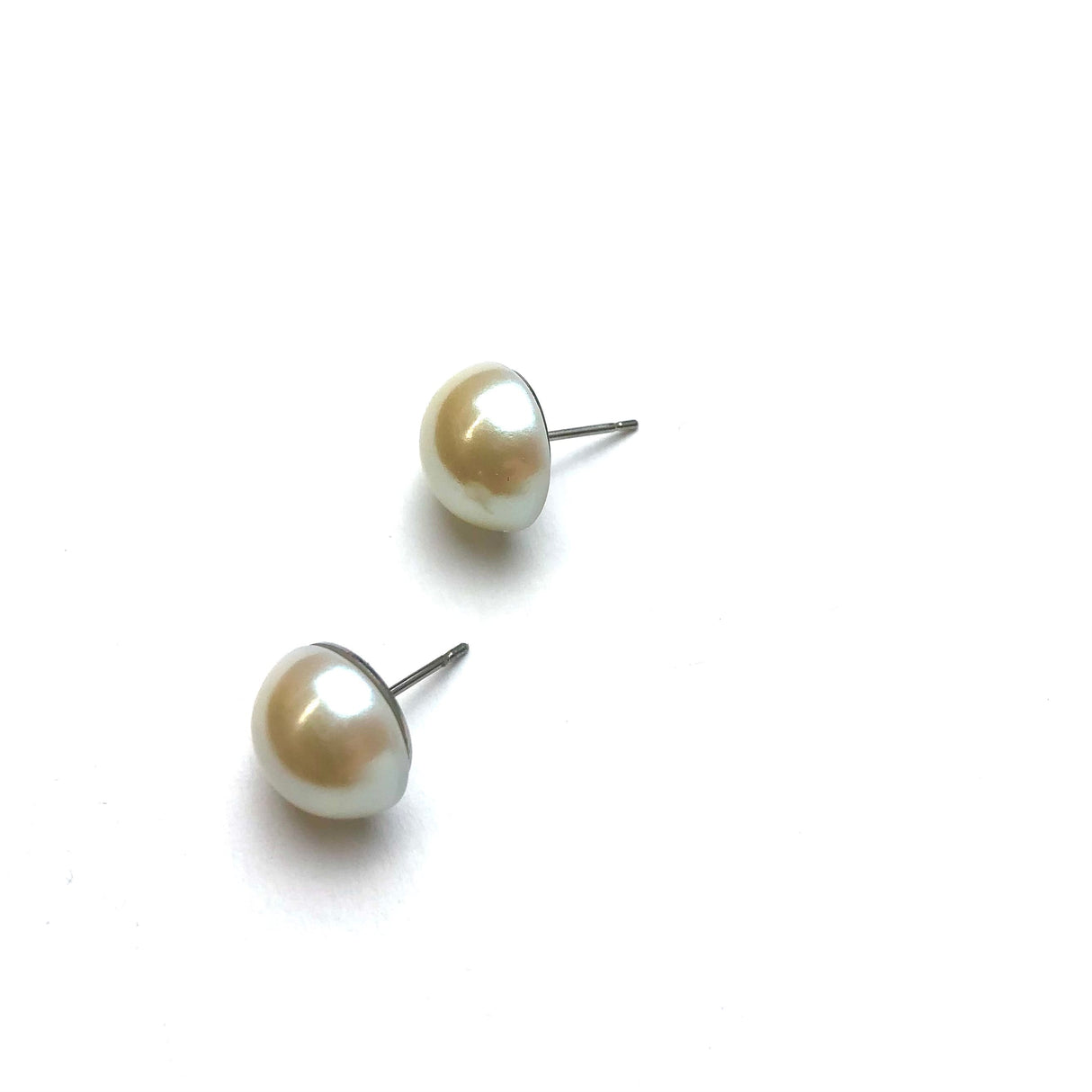 Antique Pearl Small Retro Button Stud Earrings from Leetie Lovendale