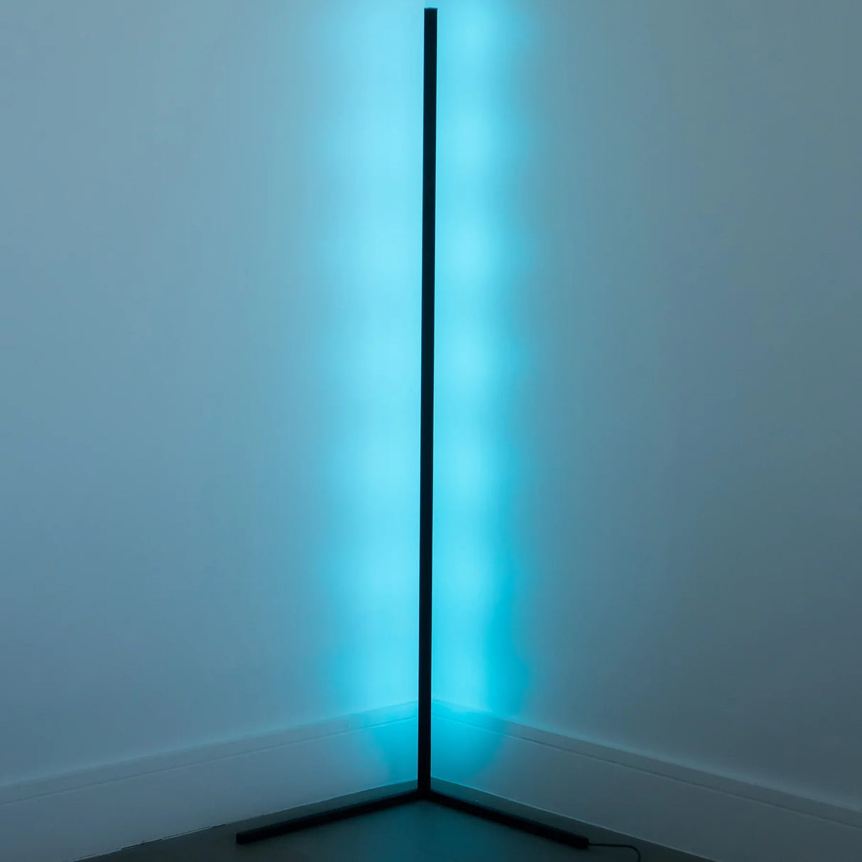 Corner Floor Lamp From Ozarké