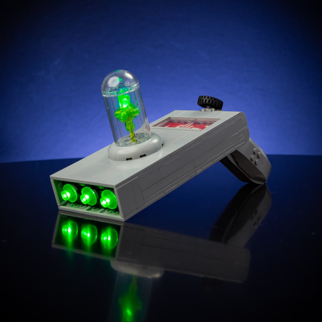 Rick's Life-Sized Portal Gun from Bricker Builds