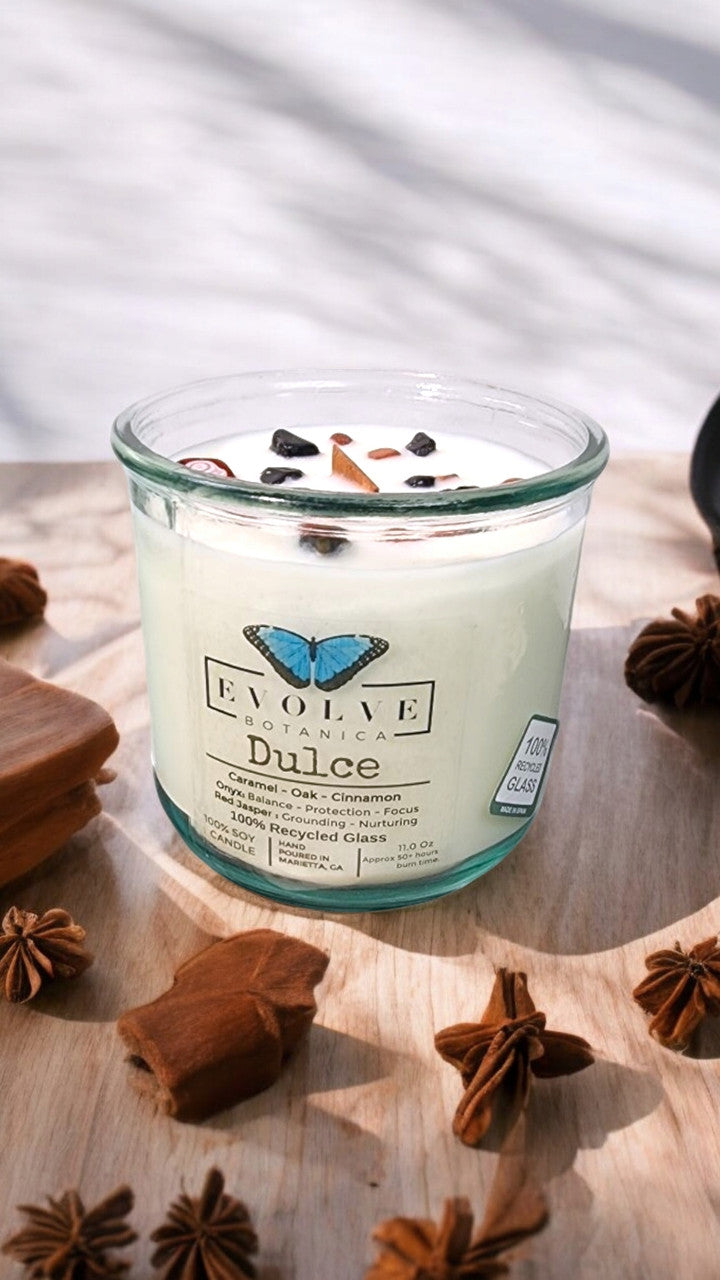 Rocks Candle - Dulce (Wood Wick Red Jasper & Onyx Gemstone Soy Candle) from Evolve Botanica