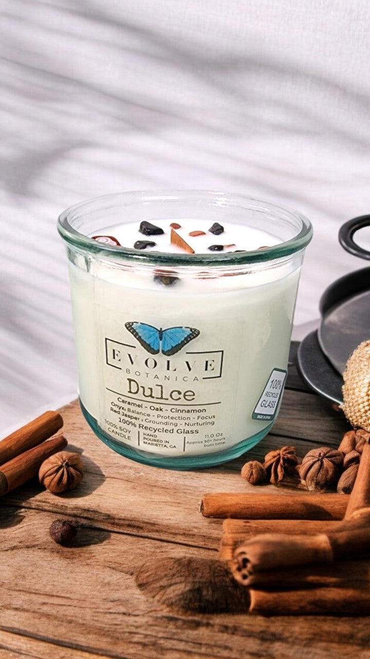 Rocks Candle - Dulce (Wood Wick Red Jasper & Onyx Gemstone Soy Candle) from Evolve Botanica